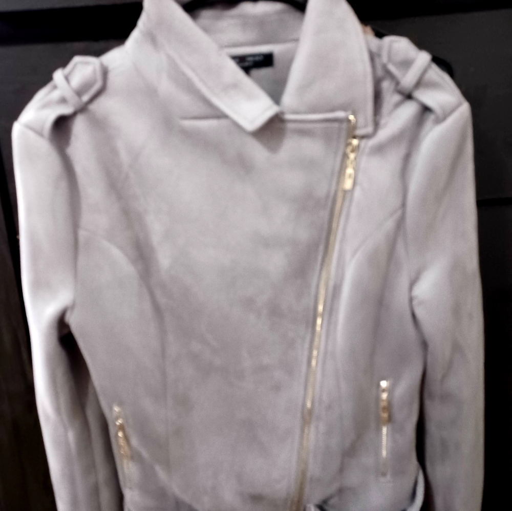 Jacket - Picture 2 of 3